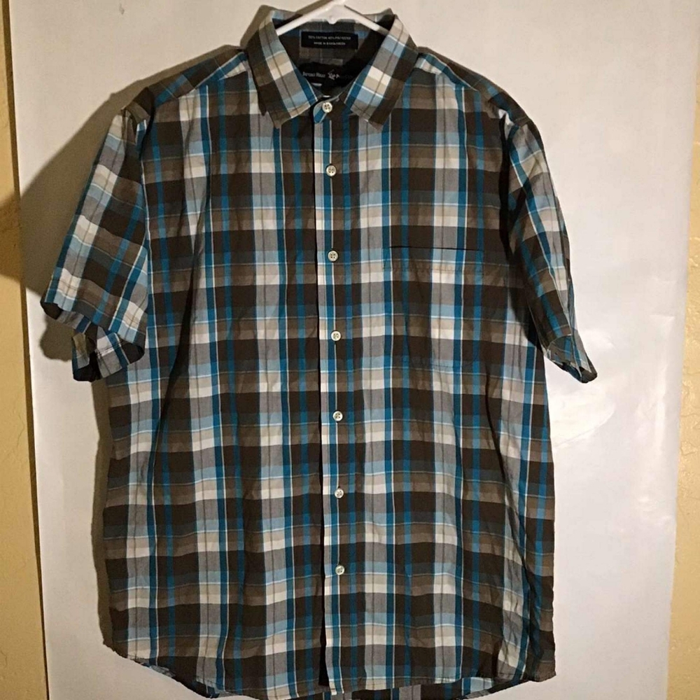 Beverly Hills Polo Short Sleeve Button Down